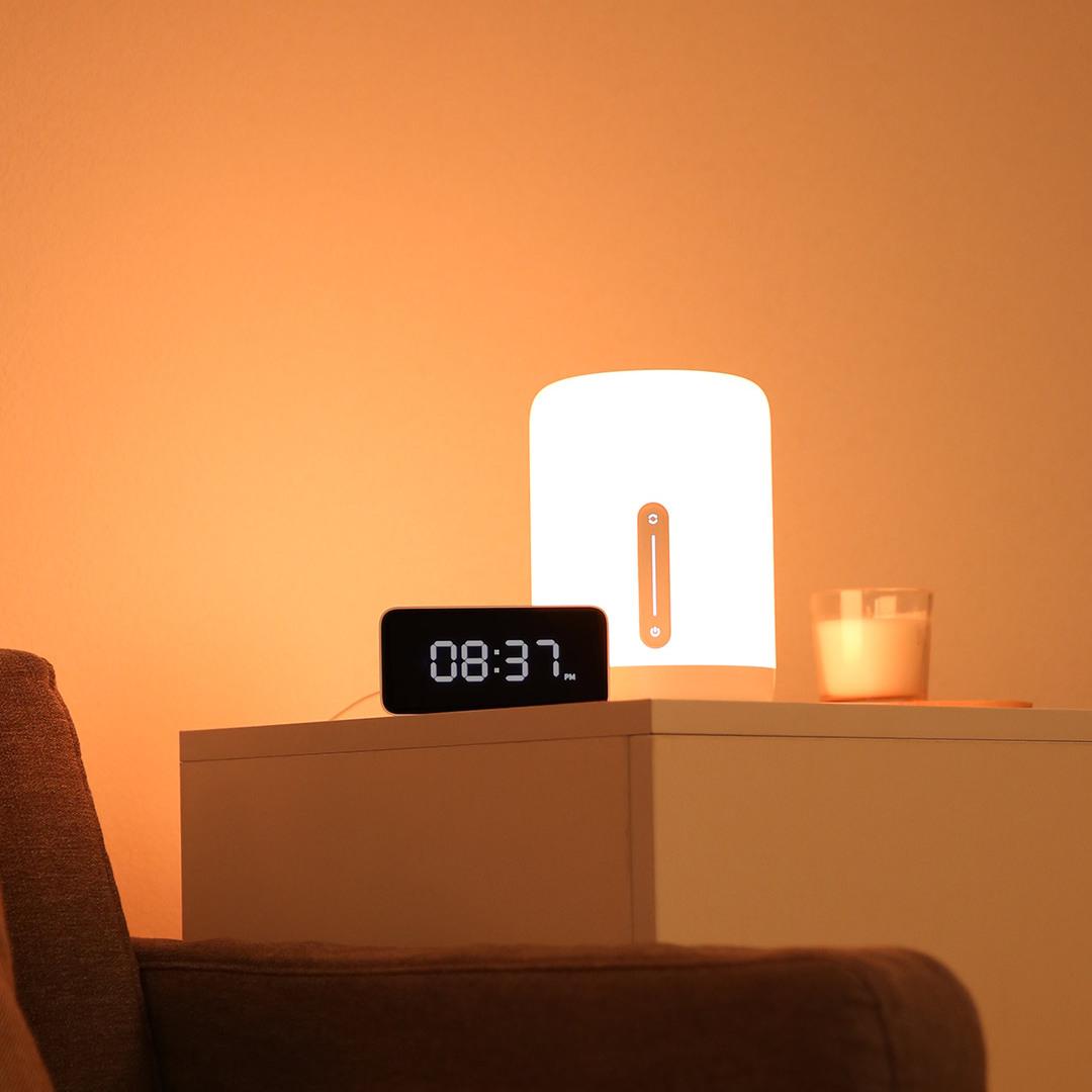 新しい Xiaomi Mijia スマートベッドサイドランプ - Smart Home Xiaomi Kit のレビューと価格