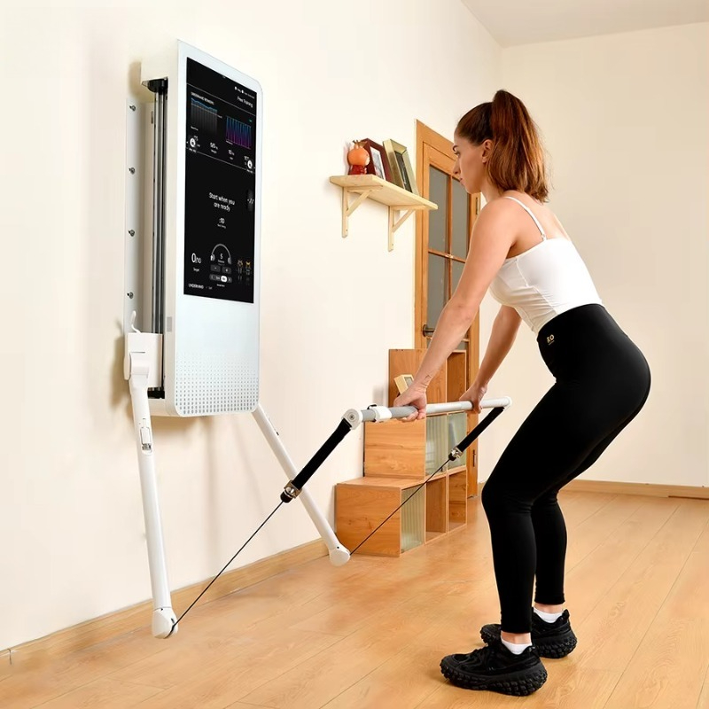 多機能ホームフィットネス機器：Tonal壁掛け型スマートトラ - Smart Home Gym のレビューと価格